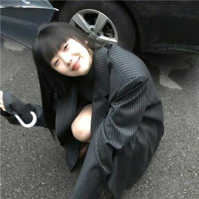 圈内新人被曝片场闹不和，短时间内宣传路演现场画面流出